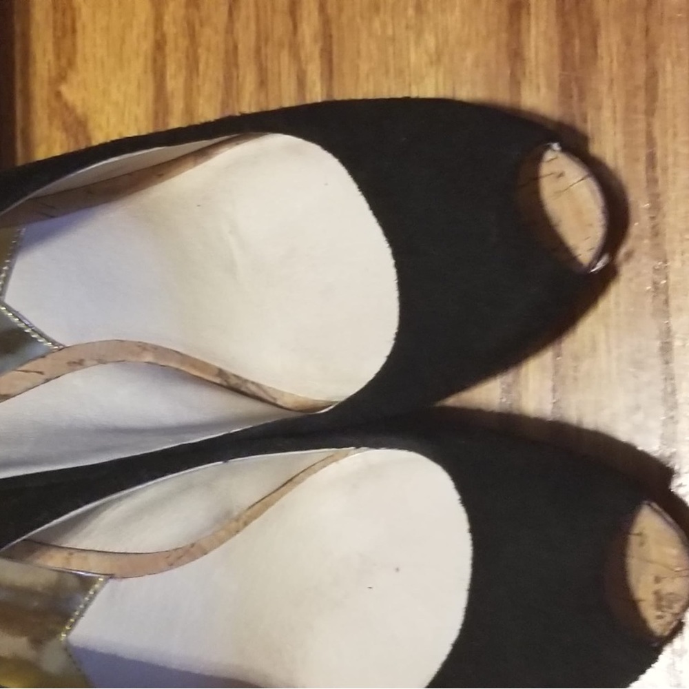 Suede sandals
